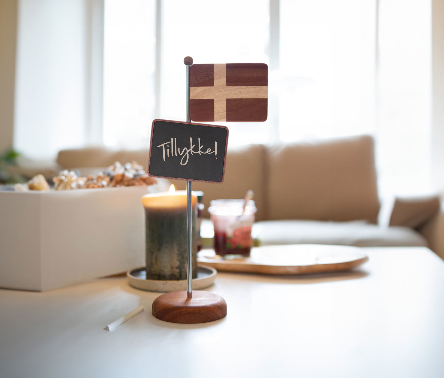 Bordflag på et festligt bord