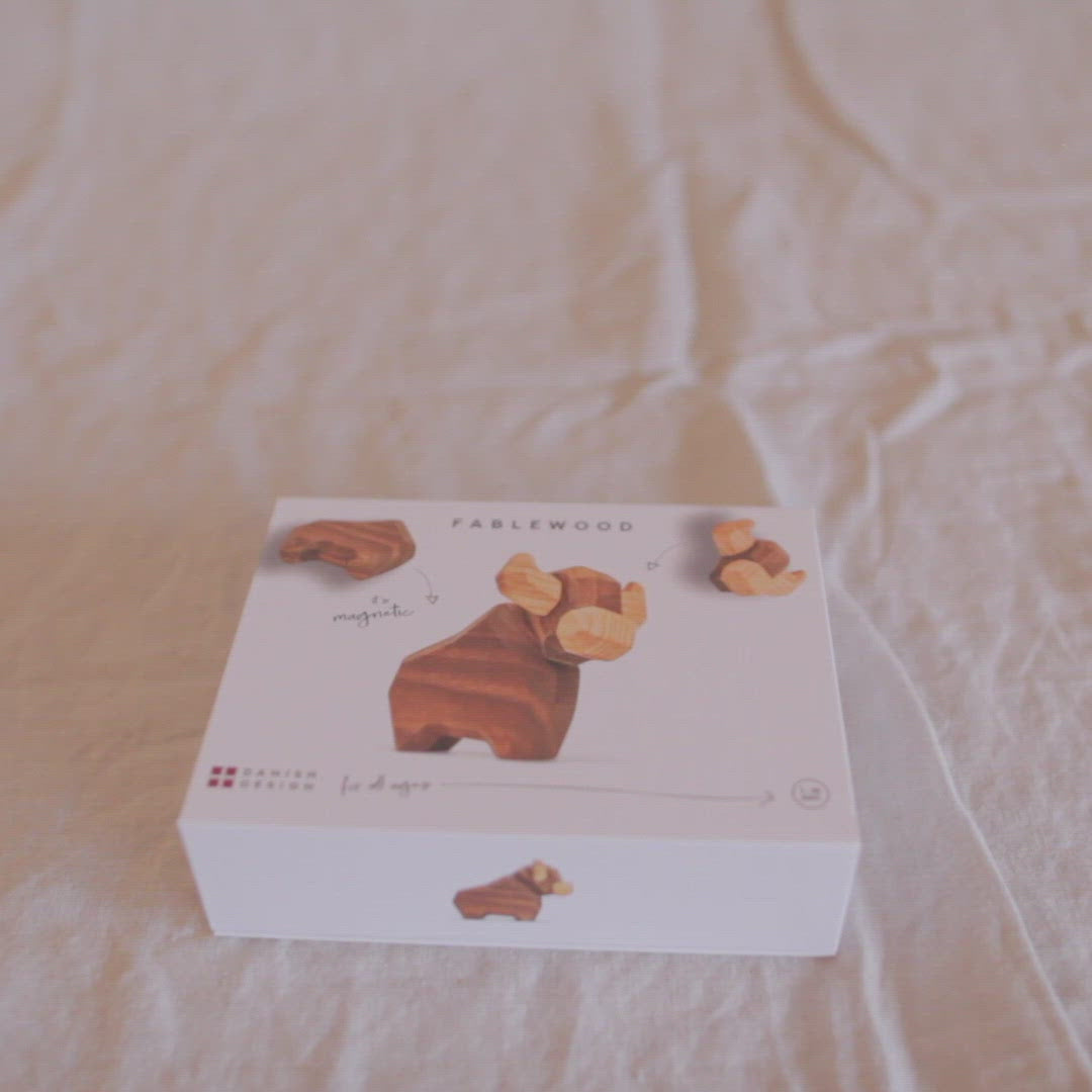 Load and play video in Gallery viewer, Gift set: Bull & Little Bull